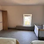 Charming In Centre With Parking Included