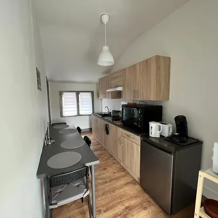 Charming In Centre With Parking Included *