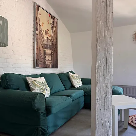 Apartment Charming In Centre With Parking Included *